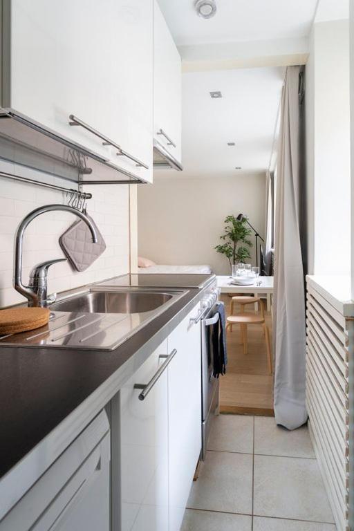 2Ndhomes Cozy Studio In The City Center Helsingfors Exteriör bild